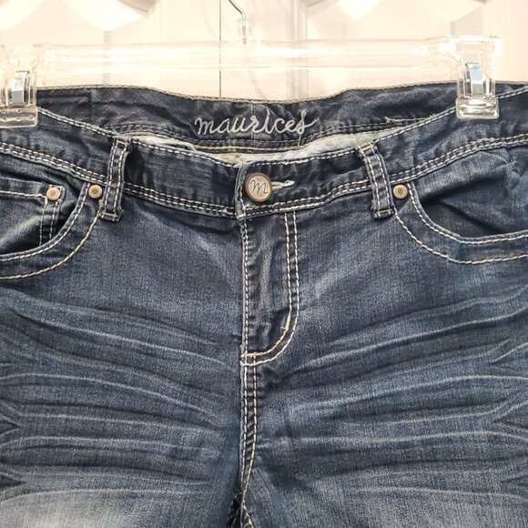 MAURICES Straight Leg Jeans Womens Blue Med. Wash Mid Rise Stretch 11/12 Short - Picture 3 of 5